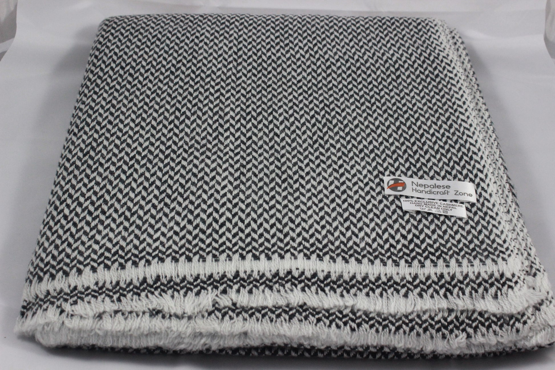 NHZ Natural Himalayan Cashmere Throw/ Blanket 54" x 108"(Black Chunky) image 1