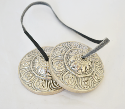 2.8" Silver Vajra embossed NHZ Tingsha image 5